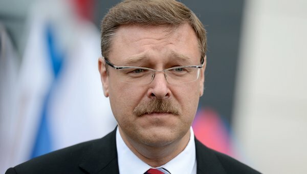 Сенатор Косачев переизбран главой международного комитета